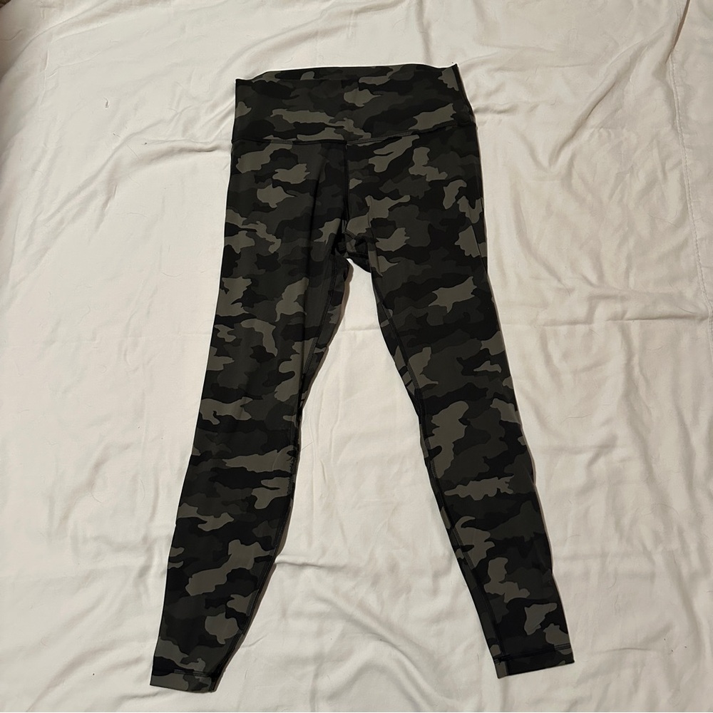 Lululemon Athletica Align Green Camo Leggings
